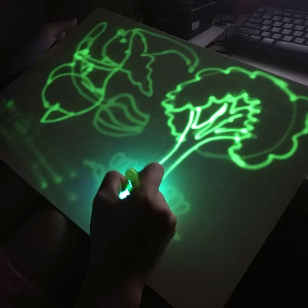 Planche à dessin graffiti lumineux pour enfants avec stylo UV