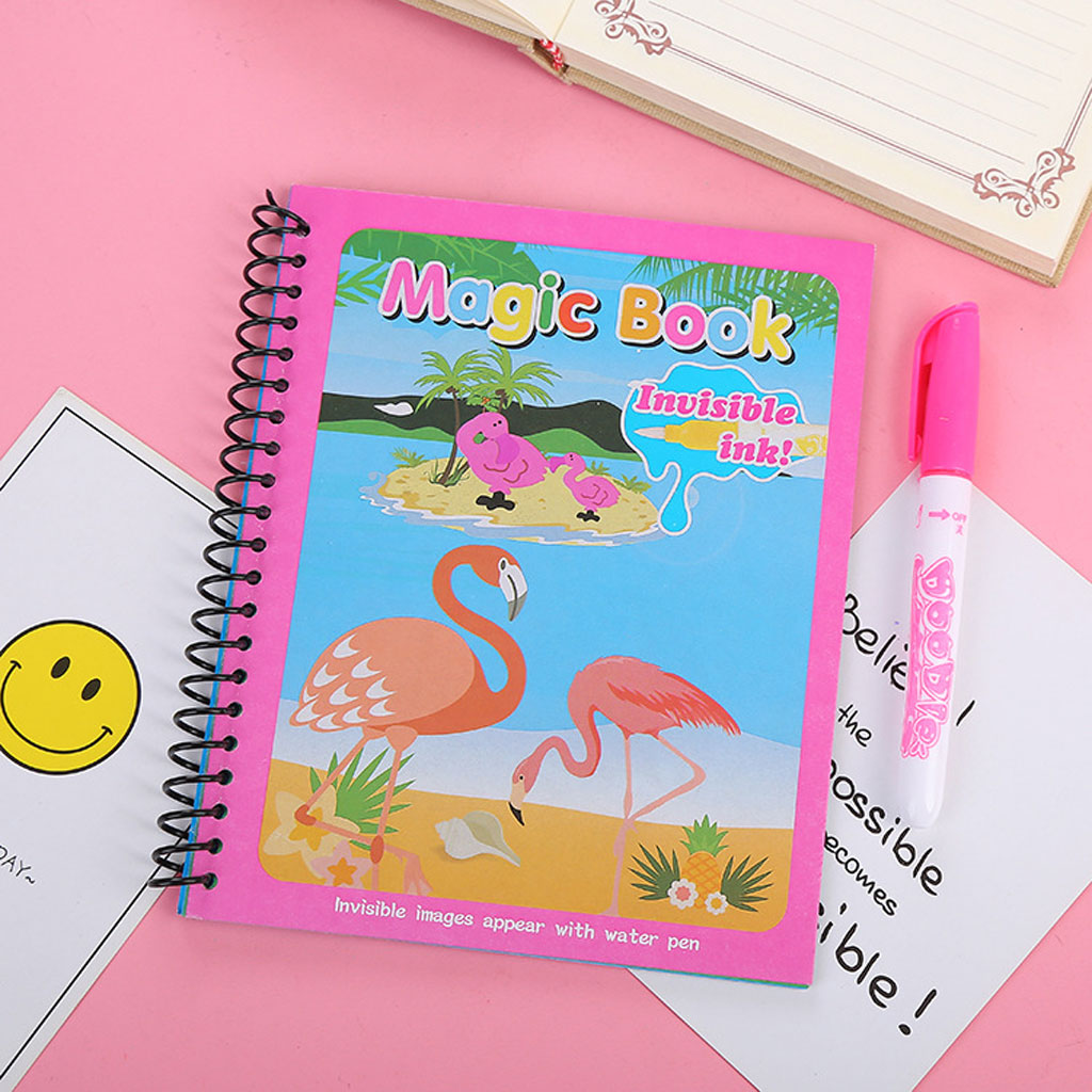 Magic Book réutilisable avec des dessins animés pour enfants et un stylo à eau