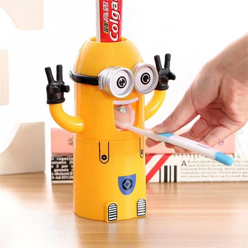 Minions Distributeur et porte brosse a dent 2 in1 presse-dentifrice automatique pour enfants