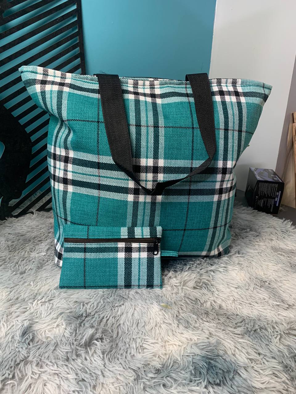 Sac à main burberry Grande capacité avec un portefeuille pour femme