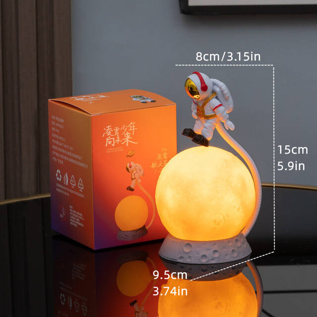 veilleuse LED 3D décoratif en forme d'astronaute Rechargeable par USB